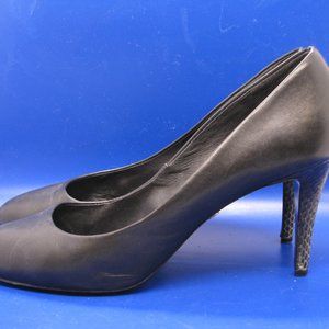 Tory Burch Mabel Super Soft Worn In Black Leather w/ Snake Wrapped 3.5" heel 10M